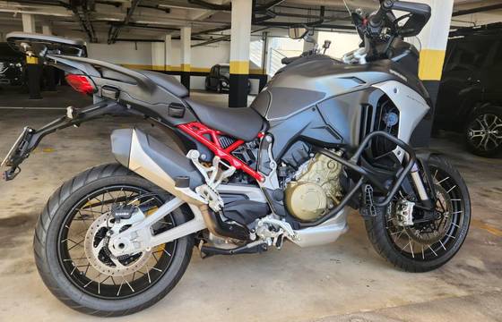 DUCATI MULTISTRADA 1200 V4 S 